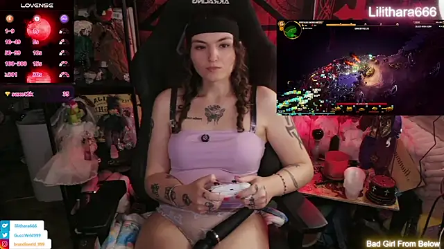 Chat +18 de Lilithara666 ao vivo