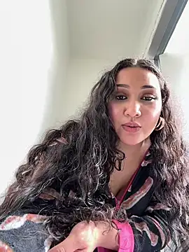 Lickplayofficial Show in webcam