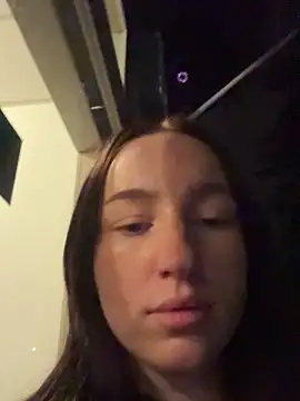 Онлайн чат XXX DoloresXO