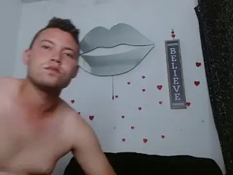 sven_fox723 Chat XXX live