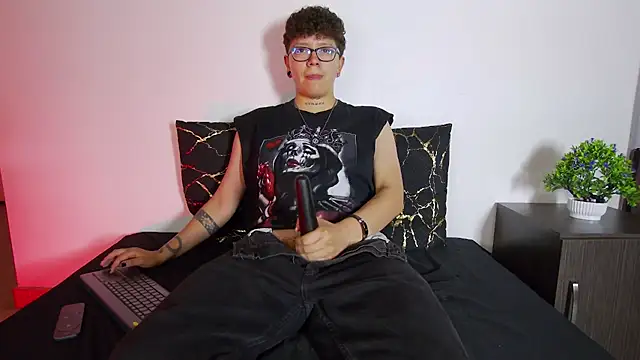 alex_noa's Live XXX Chat
