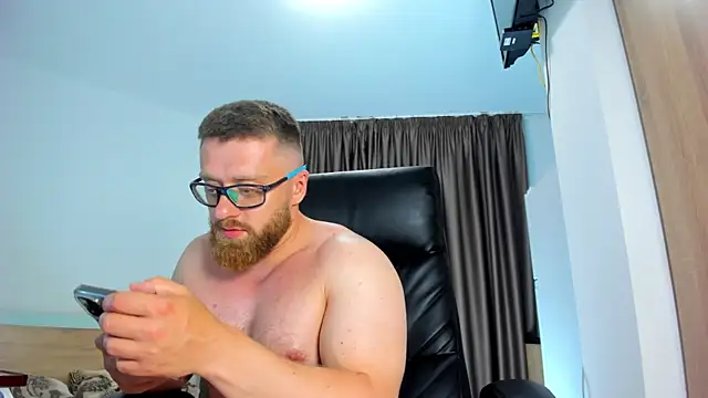 Findom_guy 即時 XXX 聊天