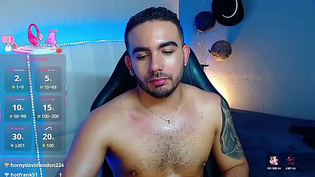 Chat XXX en directo de adamhairy