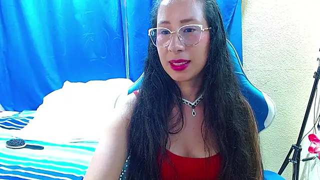 Gia_leinn – Live XXX-chat