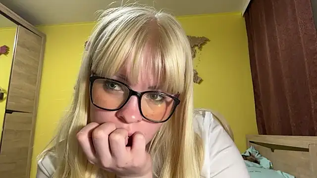 LeslyKelly Chat XXX live
