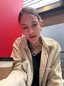alana15 – Naživo XXX chat