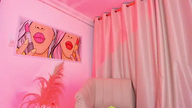 SkiinnyAna Adlı Modelin Canlı XXX Sohbeti