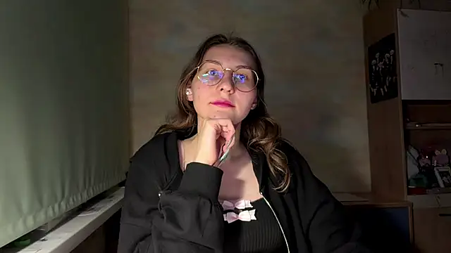 Živý XXX chat Miaaa_Moon