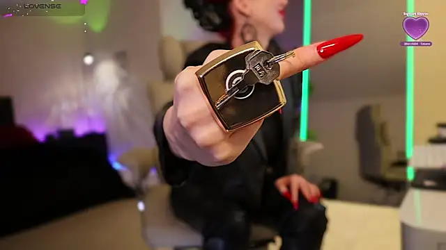Chat +18 de Lady_RedAlexa_RA ao vivo