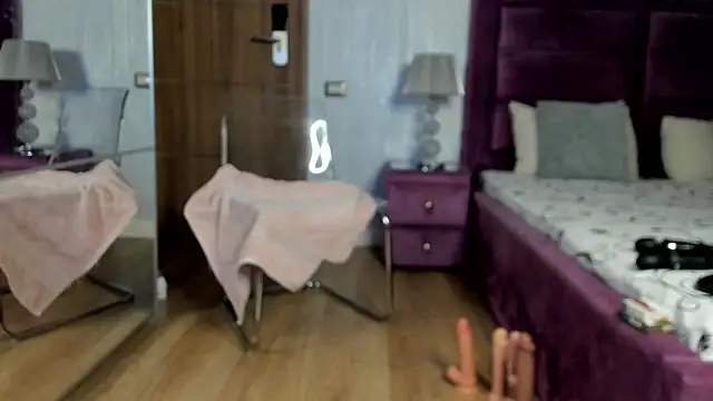 Онлайн чат XXX JessicaSky_