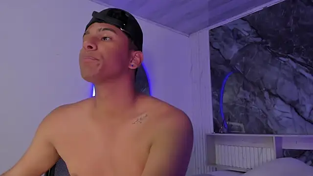 Ian-Carter Live XXX-chat