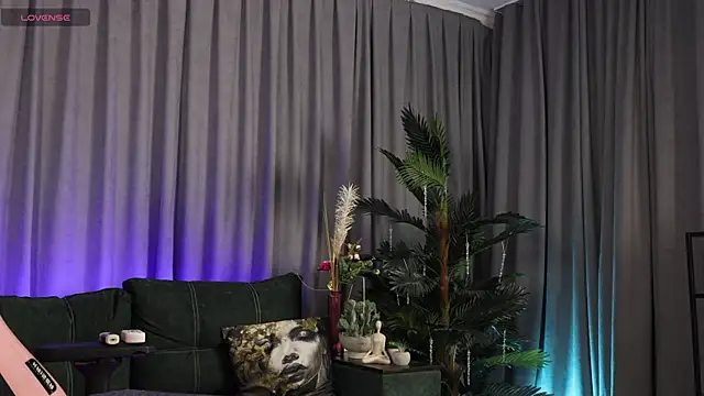 Kitten_Vibe Live XXX-chat