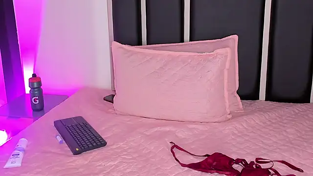 Miaa_Foxx03 라이브 XXX 채팅