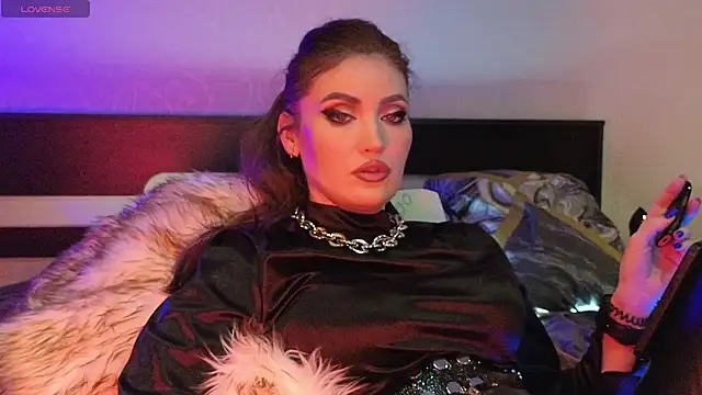 Chat +18 de AliceJameson ao vivo