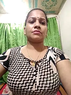 Chat +18 de Payel_50 ao vivo