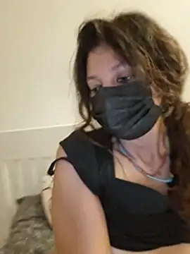 Chat +18 de Dayana2022 ao vivo