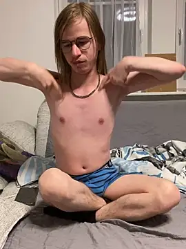 YoungSebi live XXX chat