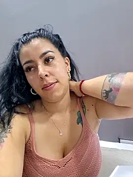 Luianna Live XXX-chat