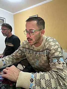 MeladoDiMel élő XXX-chatje