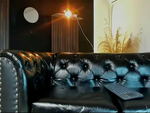TitoBell Adlı Modelin Canlı XXX Sohbeti