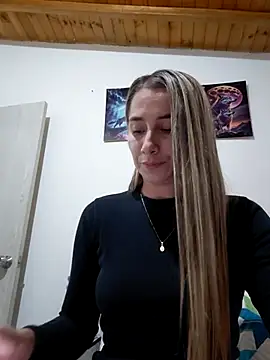 Iris_love18's Live XXX Chat