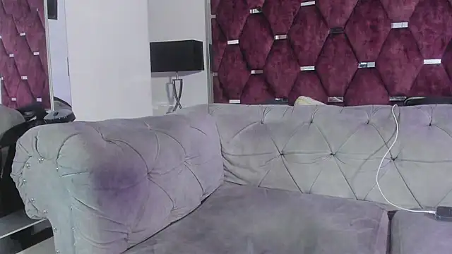TonyBenedetti élő XXX-chatje