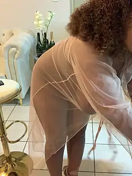 Chat +18 de sexflameswolf ao vivo