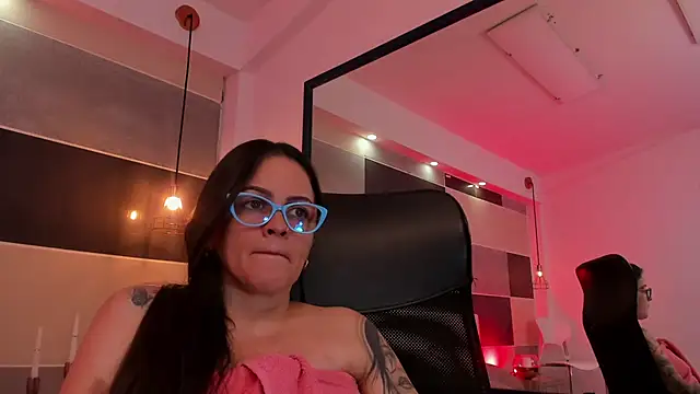 Zara_Jackson's Live XXX Chat