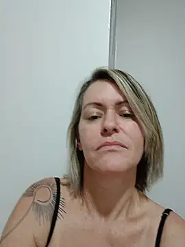 Czat XXX na żywo – Misaudibel