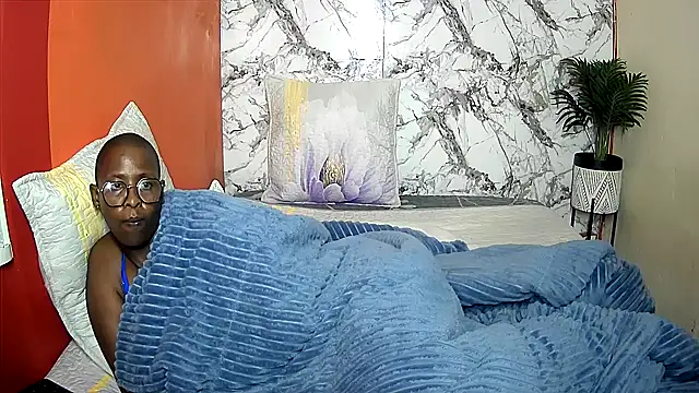 Chat XXX en directo de SexyCurves9