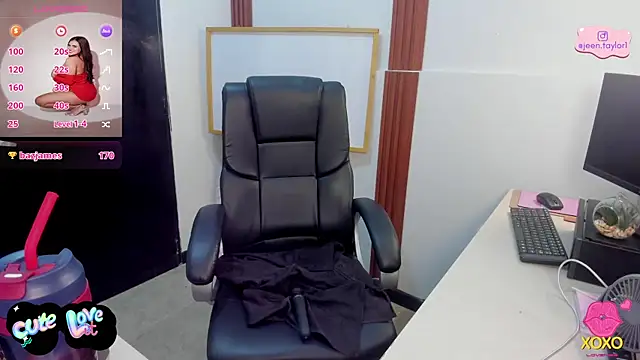 Jeen_Taylorn Live XXX chat