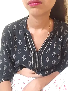 Kanchan7909 élő XXX-chatje