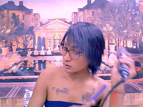 IndianRebel4u2Luv Chat XXX in diretta