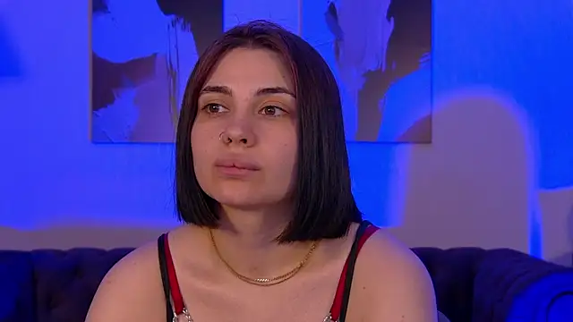 Chat XXX en directo de AdrianaToress