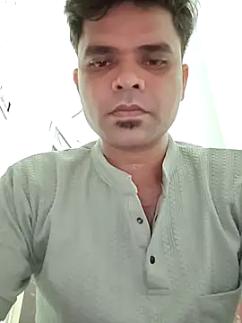 saddyboyforU Adlı Modelin Canlı XXX Sohbeti