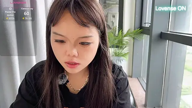 xiaosu22 XXX чат на живо