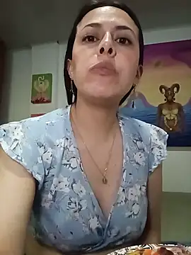 salomee Live XXX-chat