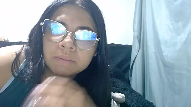 viccky_vick's Live XXX Chat