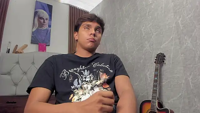 Chat +18 de Thiago_Kozak ao vivo