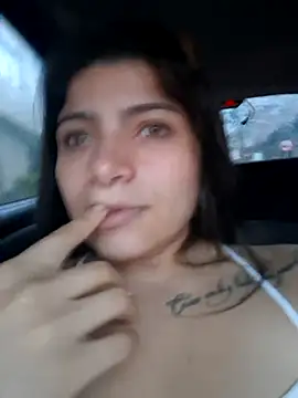 Soyhinata_ Chat XXX in diretta