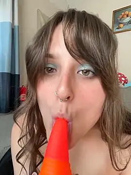 Hazel_Haze Chat XXX in diretta