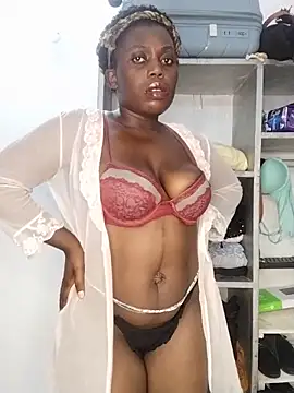 booty_queen8 live XXX chat