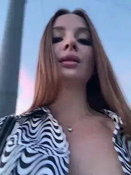 KrisMagnoly's Live XXX Chat