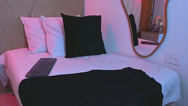 j_belle_ 现场XXX聊天