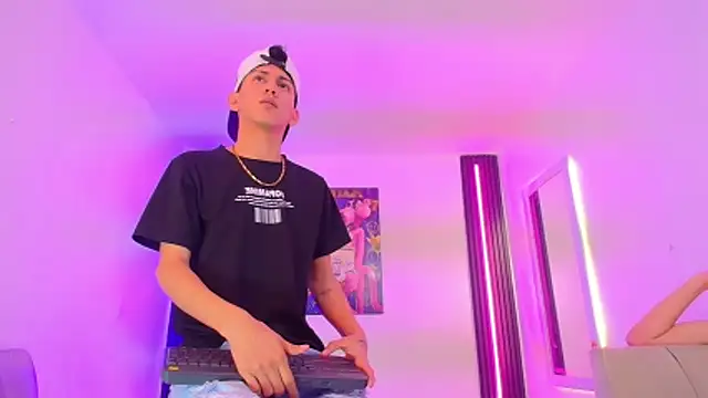 Chat XXX en directo de Marcus_and_Tony