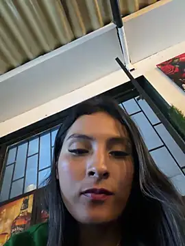Cami_Leon2のライブXXXチャット