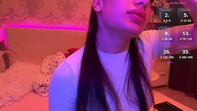 Živý XXX chat MyNaomi