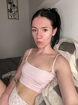 XXX chat uživo modela kari_star