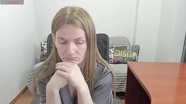 Živý XXX chat Alisha_Skyes