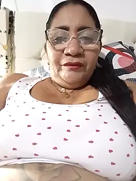 Chat +18 de Sammylatinaxxx ao vivo